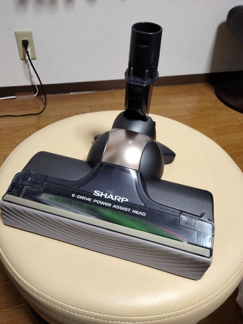 シャープコードレススティック掃除機 【美品】