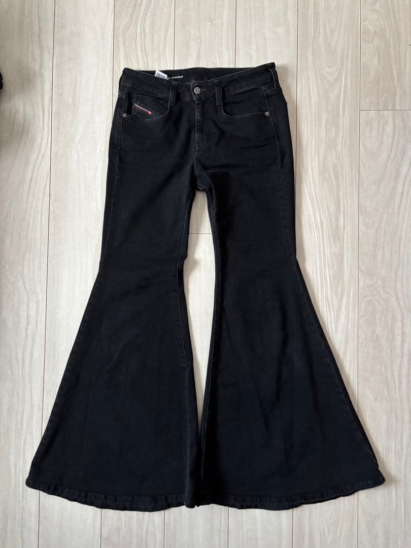 みづき Flare Jeans 1970 D-Bleess 09m69