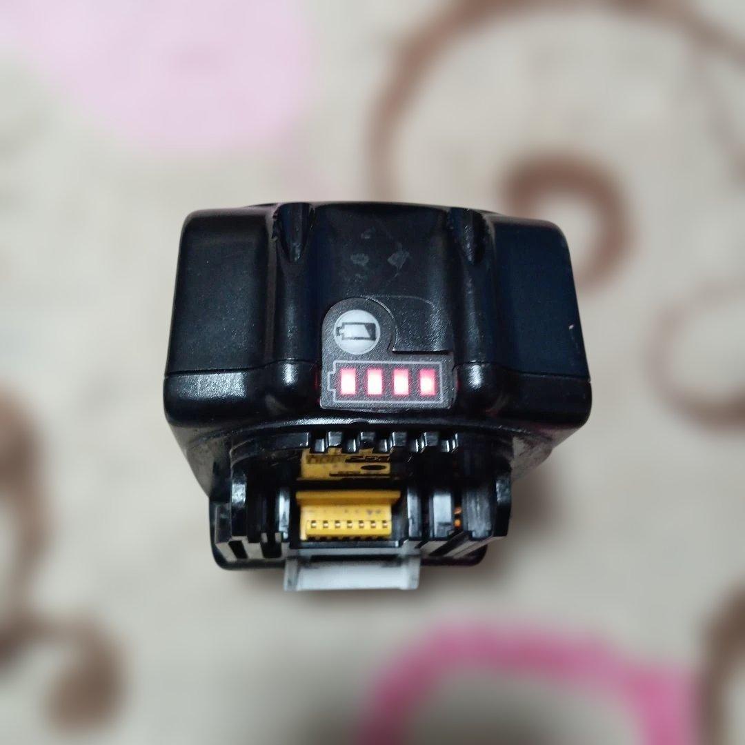 マキタ18V充電式クリーナ CL182FD 純正バッテリー 充電器 サイクロン付