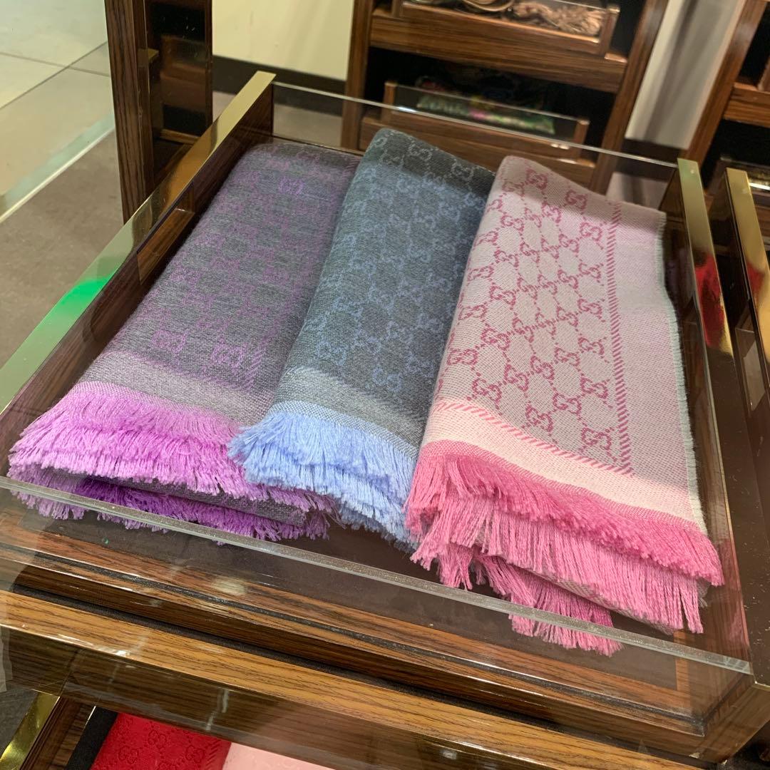 大判美品✨GUCCIマフラー❗️箱紙袋セット❗️グッチマフラー　レディース