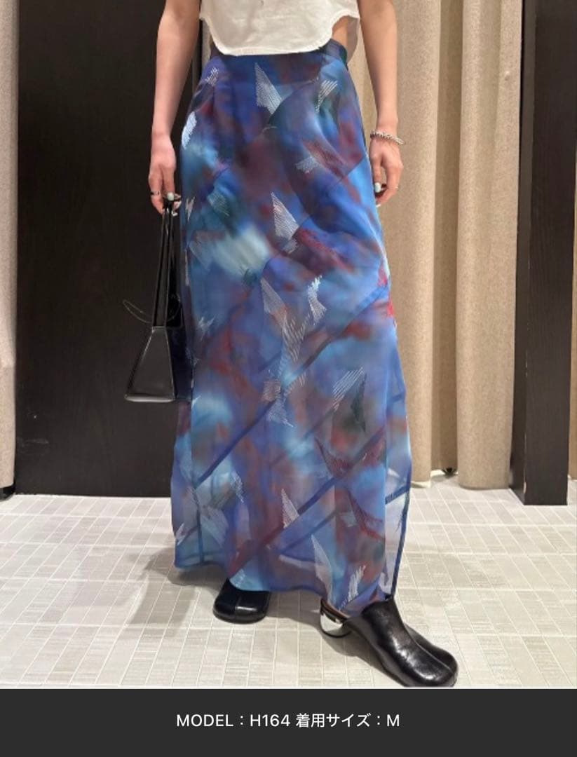 新品タグ付ameri BLUR SCENERY SPIRAL SKIRT M