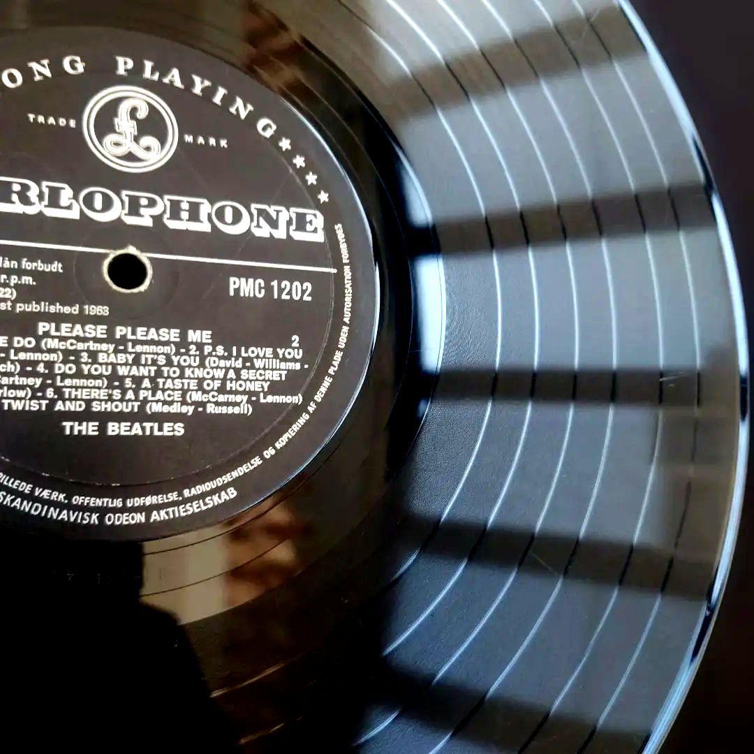 デンマーク盤THE BEATLES PLEASE PLEASE ME完品