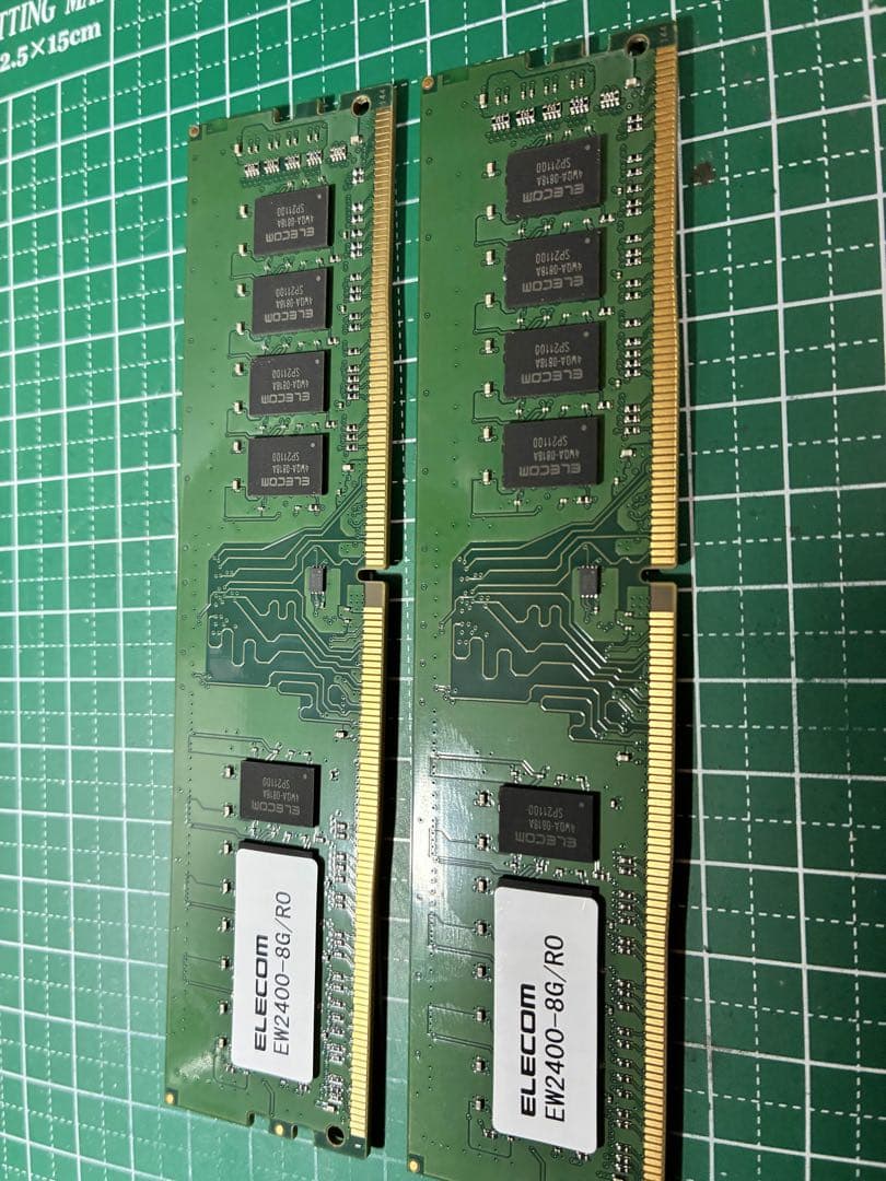 DDR4メモリー 16G