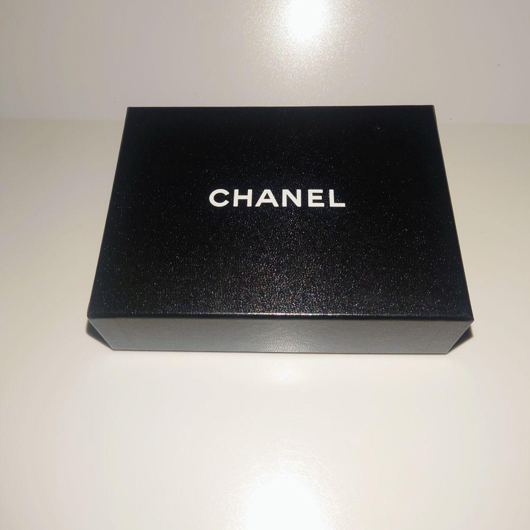 CHANEL シャネル ブラック 黒 レザー 二つ折り財布 ビンテージ レア 箱