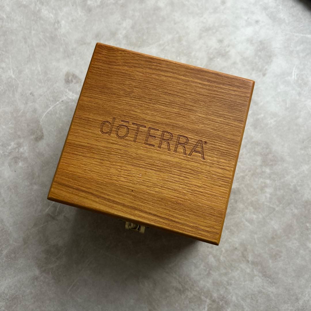 doTERRA エッセンシャルオイル セット　小箱付