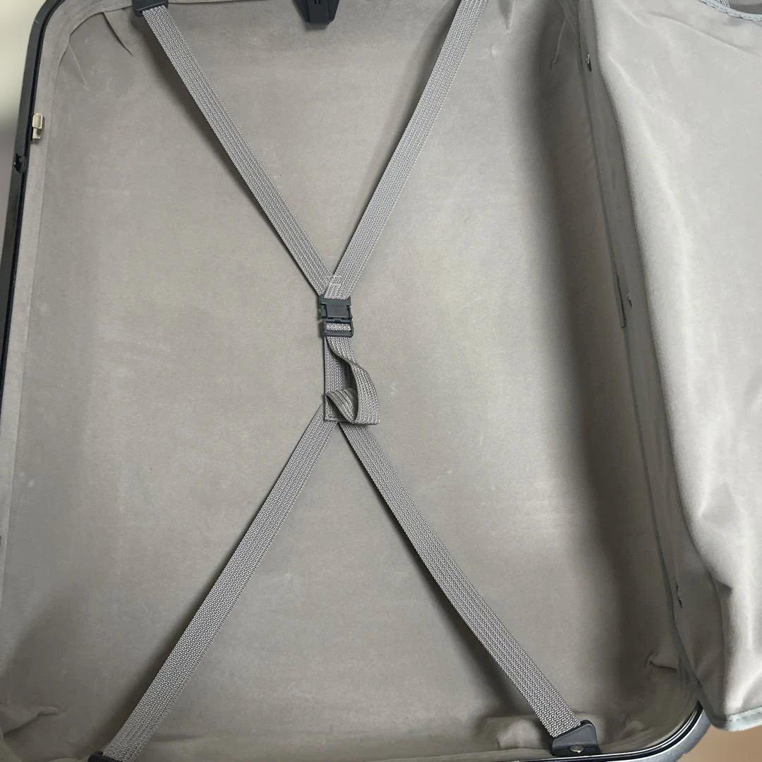 Samsonite 青いスーツケース