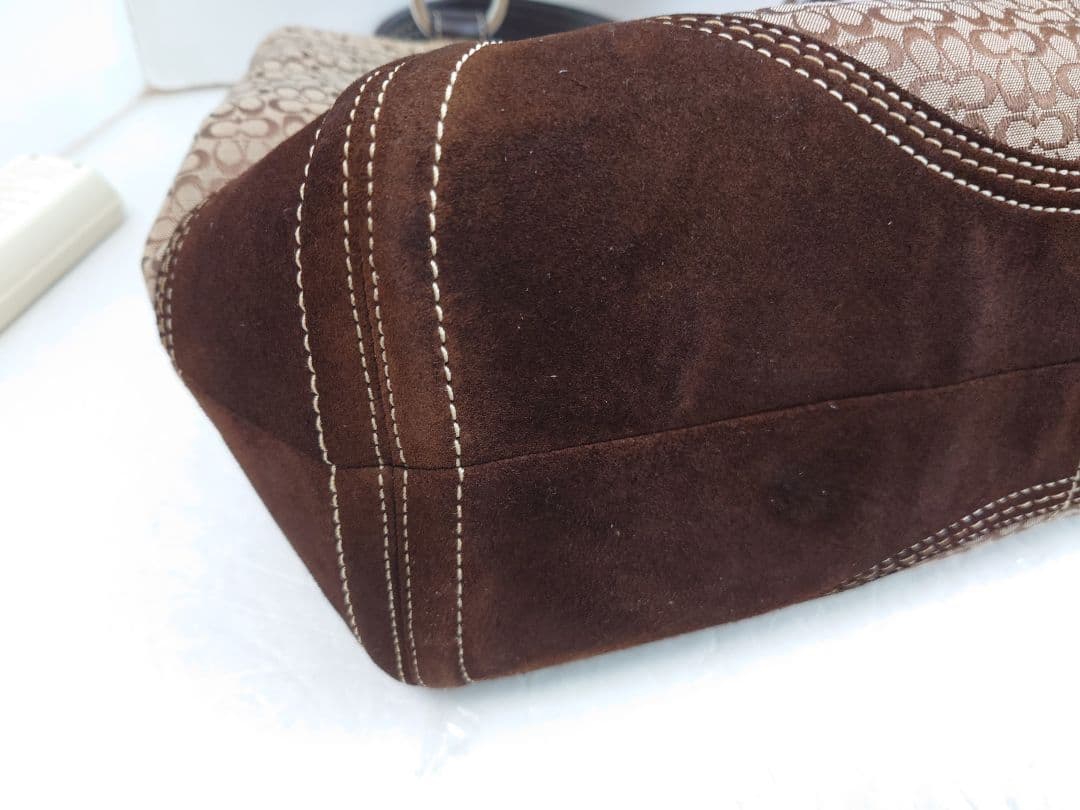 COACHコーチボストンバッグ　こげ茶色シグネチャー