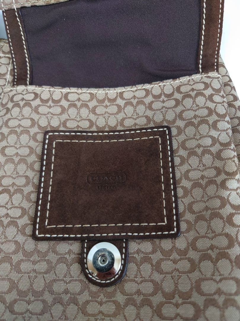 COACHコーチボストンバッグ　こげ茶色シグネチャー