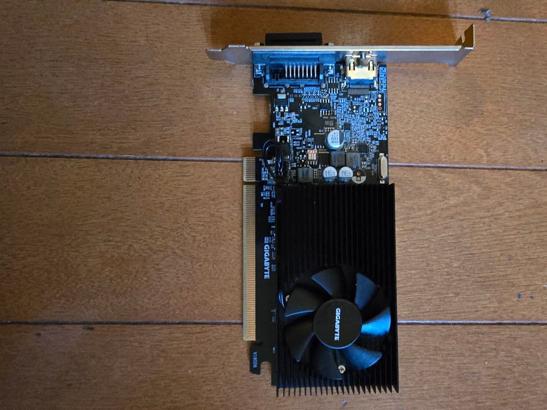 グラフィックボード・グラボ・ビデオカード GIGABYTE GeForce GT 1030 Low Profile D4