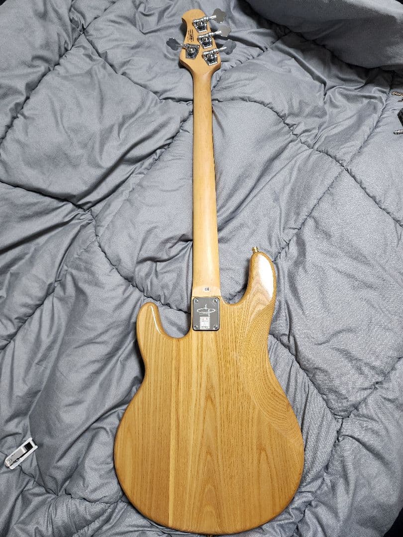 OLP Earnieball Stingray ナチュラルウッド エレキベース