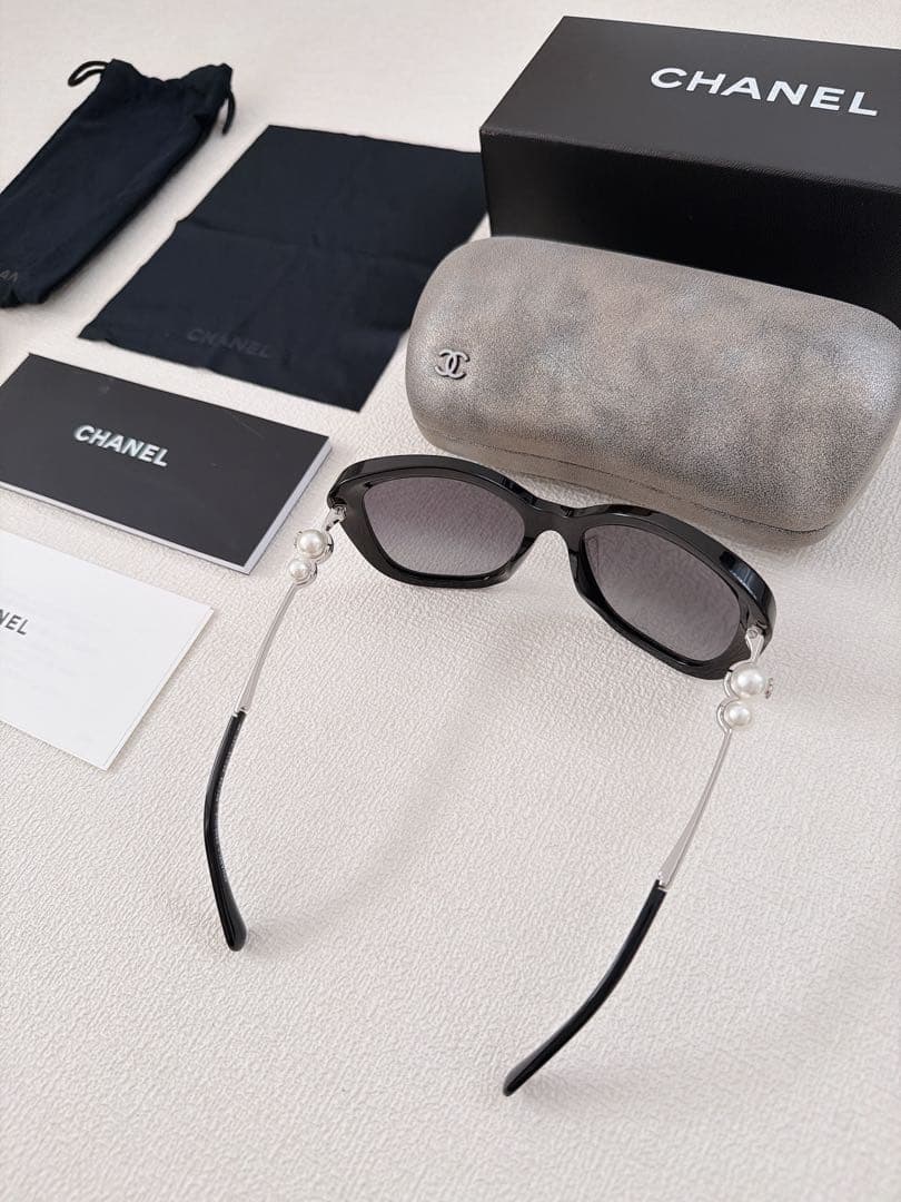 CHANEL シャネル フェイクパール ココマーク サングラス ケース付き