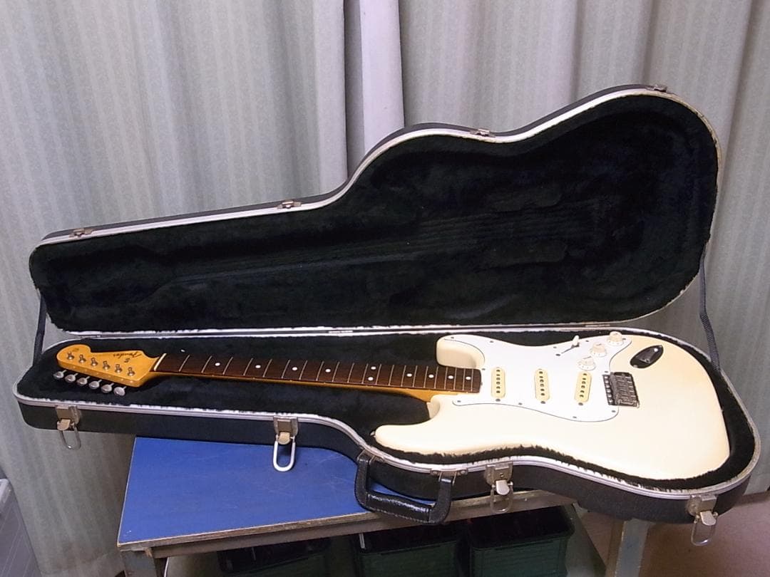 Gyoza　FENDER JAPAN STD-62 Eシリアル 正常品