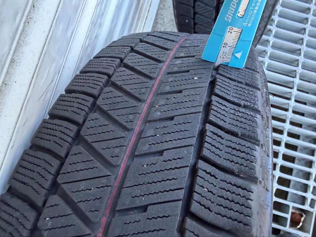 ブリザック VRX3 冬タイヤ 155/65R14 4本中古