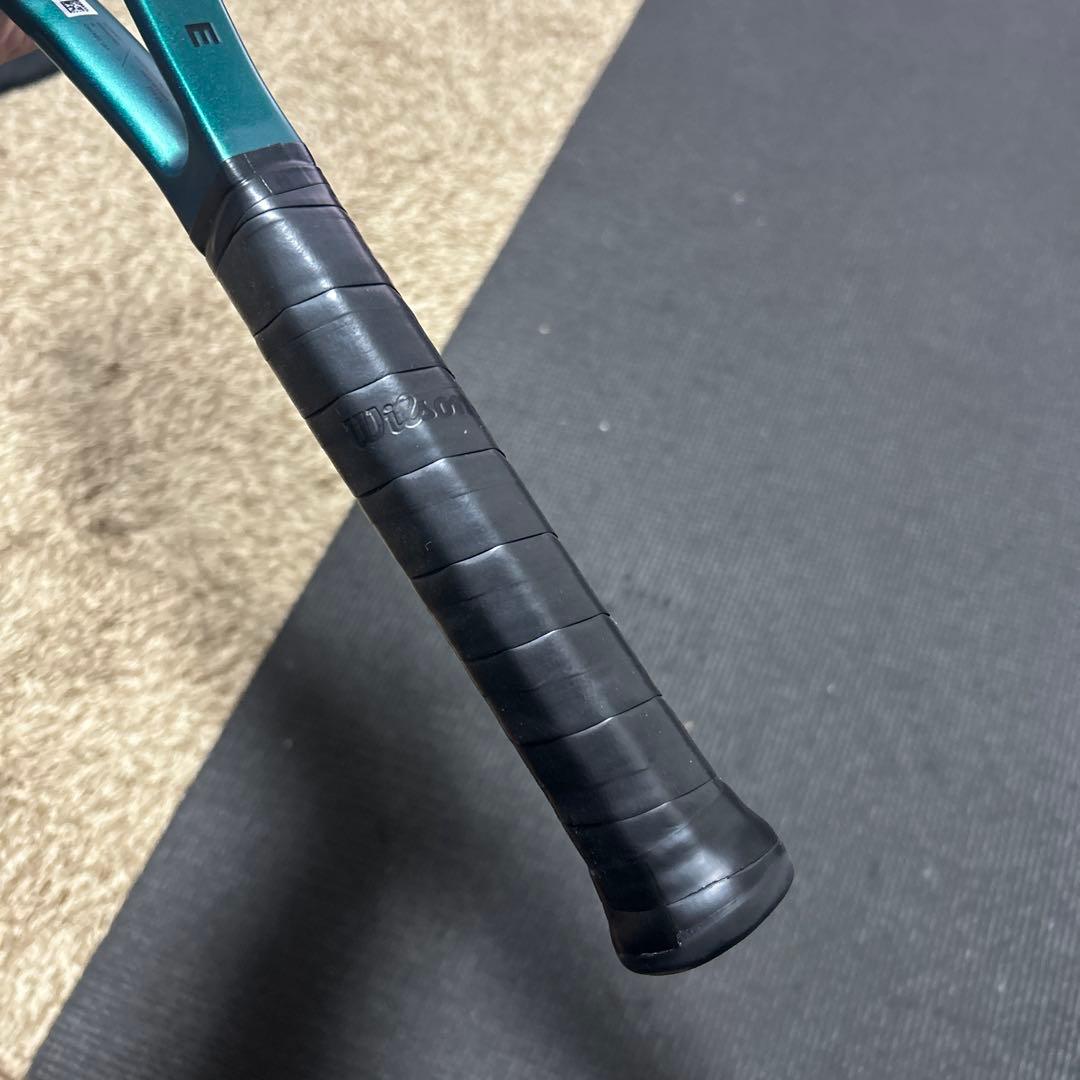 Wilson Blade98 v9 16×19 G2テニスラケット