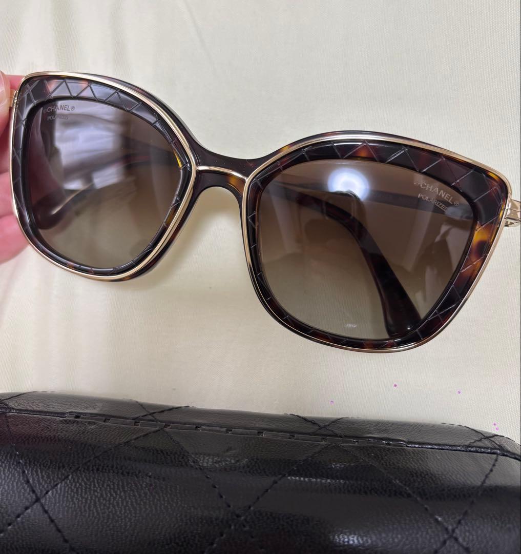 CHANEL キャットアイサングラス トータス