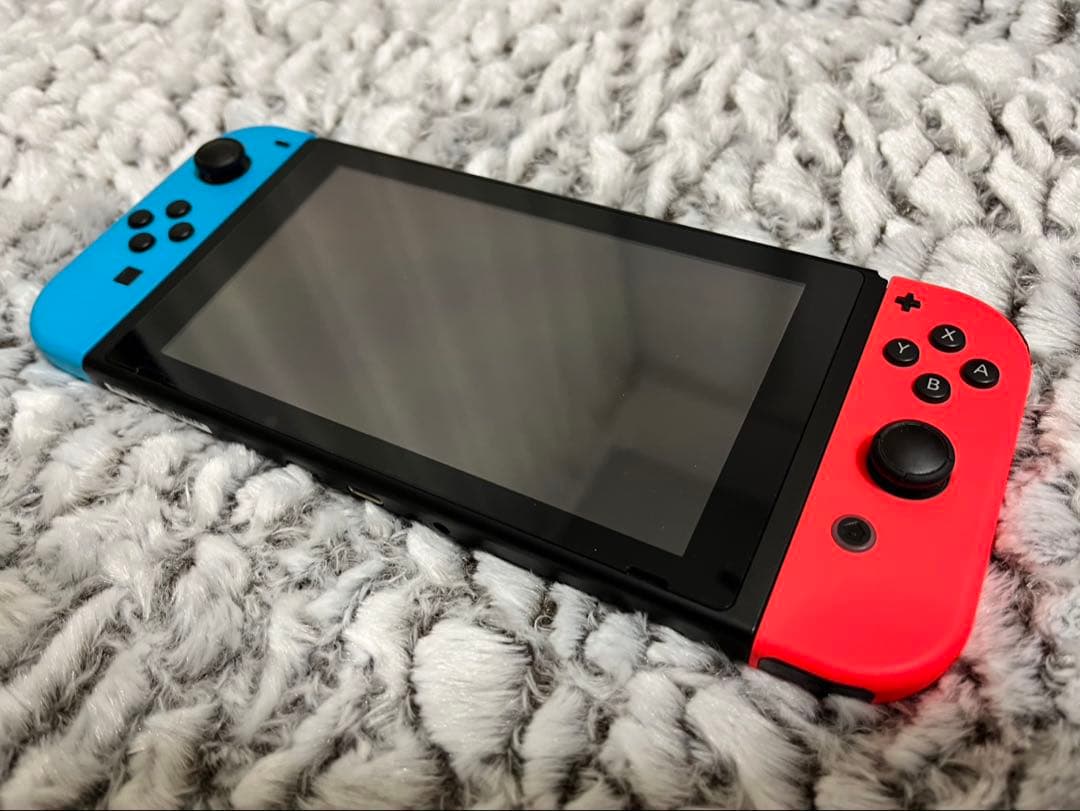 【本体】Nintendo Switch 青/赤 ジョイコン付属