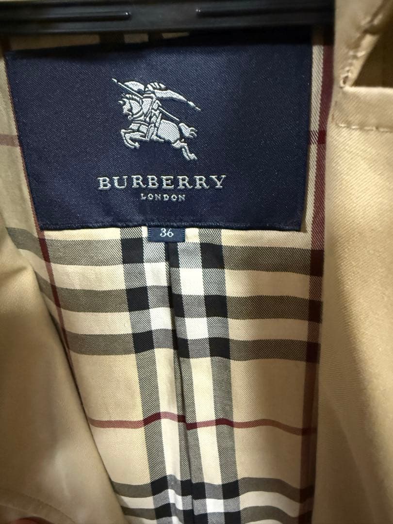 BURBERRY ベージュ トレンチコート