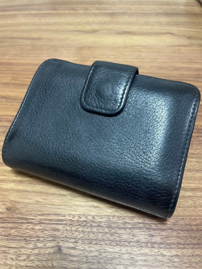PRADA ブラック 二つ折り財布　ヴィッテロダイノ