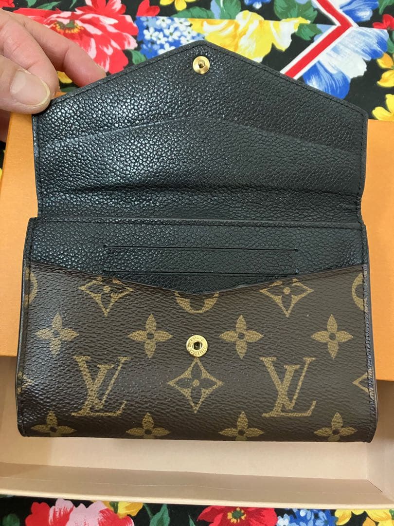 美品！！Louis Vuitton 三つ折り財布 モノグラム、付属品付き