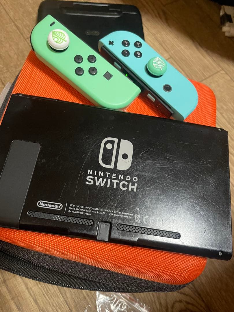 Nintendo Switch本体＋ Joy-Con