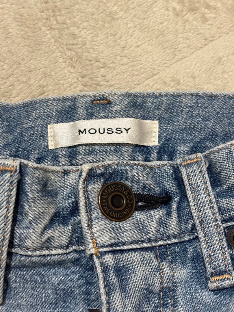 【美品】MOUSSY MVS FLARE 25