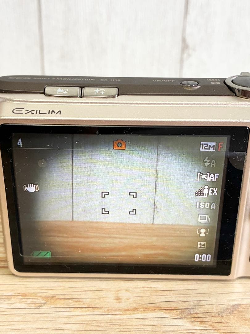 ■ 美品 ■　カシオ　CASIO EXILIM EX-H10 ゴールド