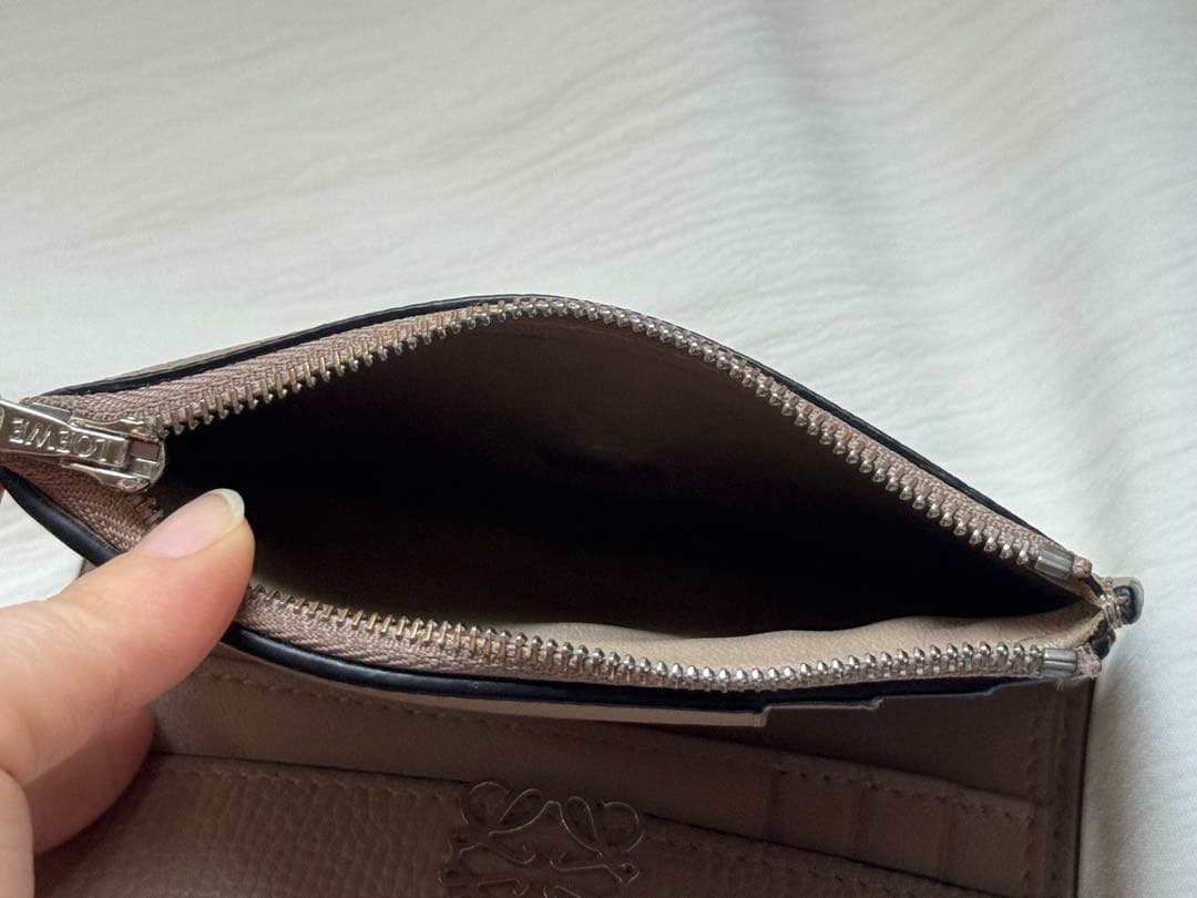 LOEWE アナグラム バーティカル ウォレット スモール