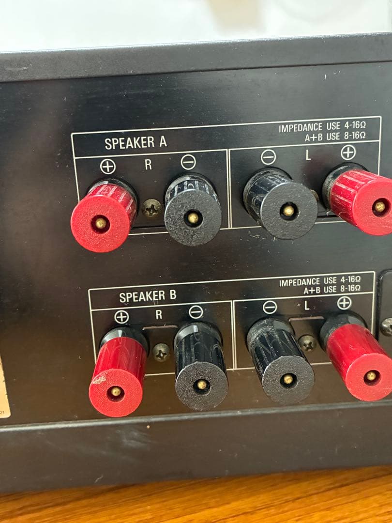北*カ様 SONY 555ESR プリメインアンプ