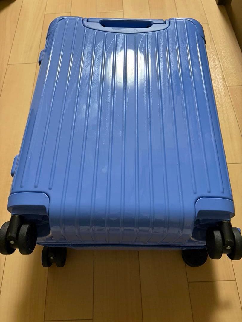 ◆値下げ RIMOWA ESSENTIAL キャビン シーブルー リモワ 36L
