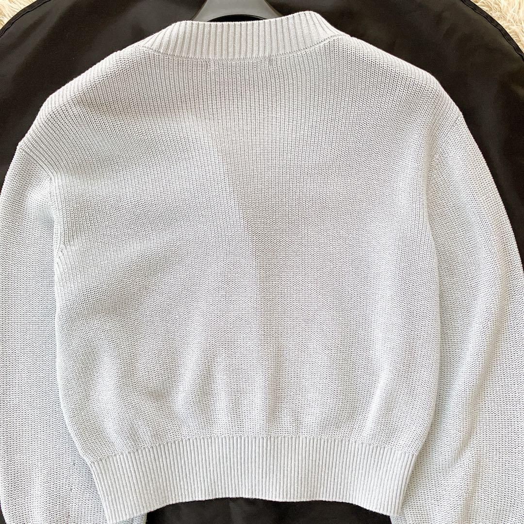良品✨Rene 2022 ロゴ刺繍 Vネックニットカーディガン 34 ブルー系