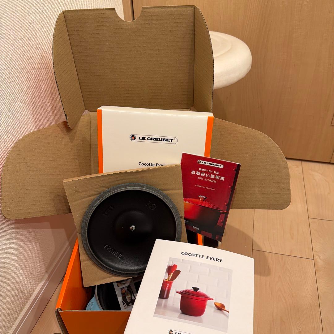LE CREUSET ココット、エブリ　18cm