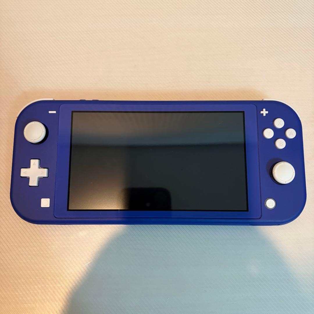 U*A様 ニンテンドースイッチライト ブルー 本体＋保護ポーチ付き♪ 動作確認済