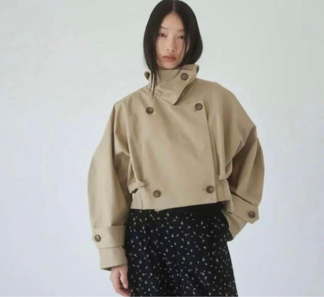 Multi collarショートトレンチコート　ベージュ