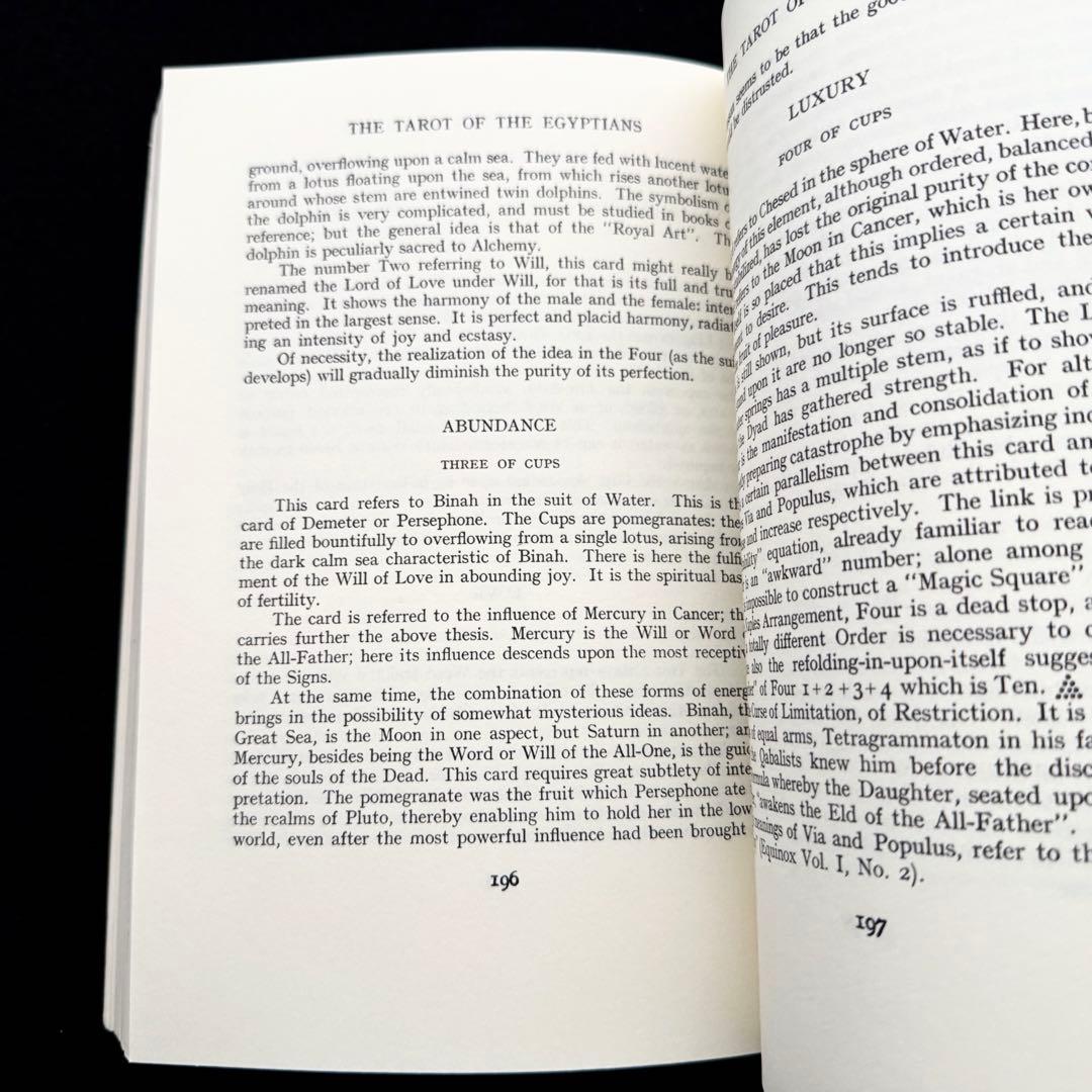 トートの書 エジプト版タロット 古典的名著「The Book of Thoth」