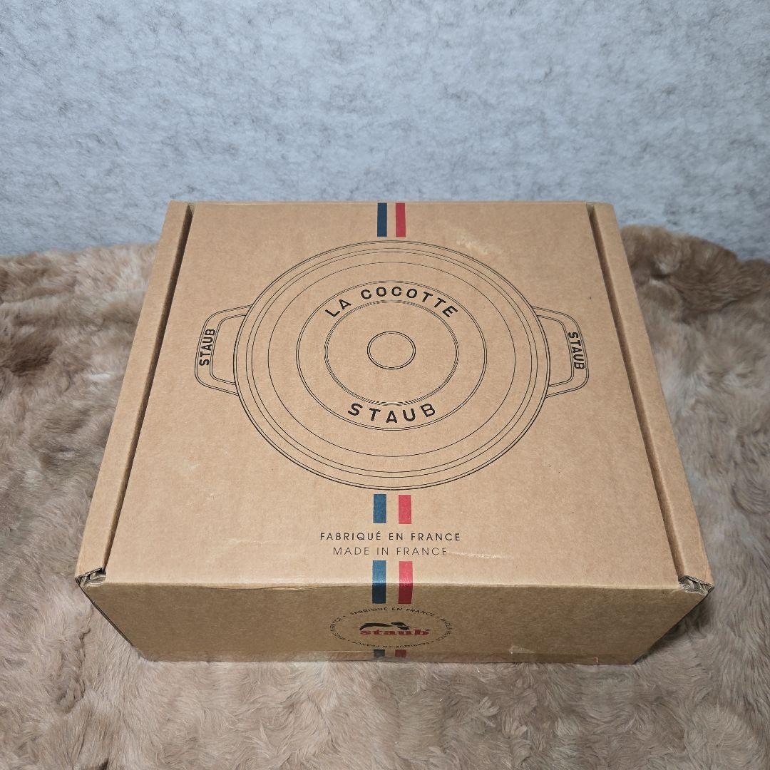 staub ストウブ ピコ ココット ラウンド ブラック 22cm 2.6L