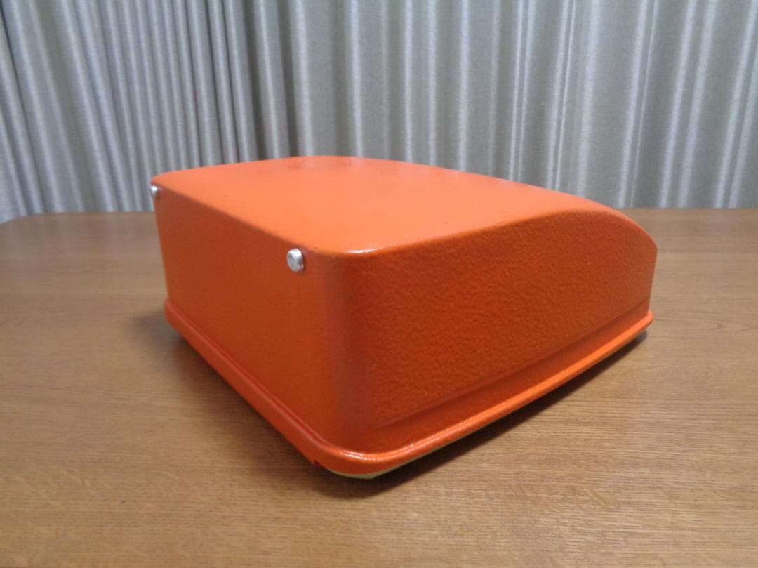 実働品　HERMES3000 エルメスタイプライター ポップ調にカスタムカラー