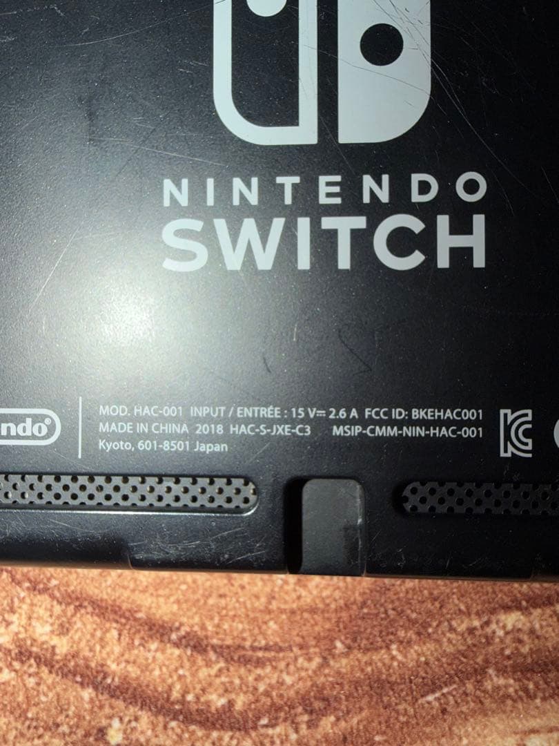Nintendo Switch ニンテンドースイッチ本体　ネオン①