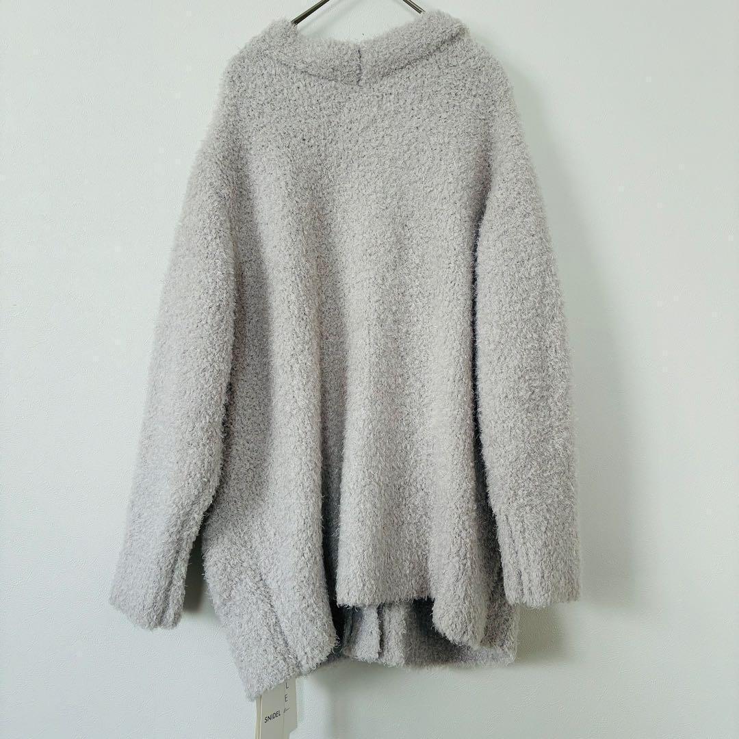 新品タグ付✨snidel  ビジューCATカーデ