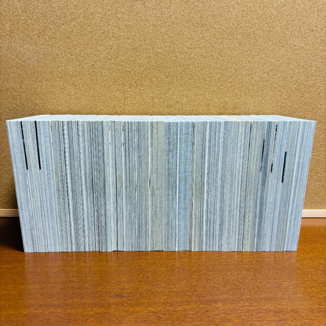 【コミック】 ベルセルク 新装版 1巻～43巻 + 関連本4冊 計４７冊