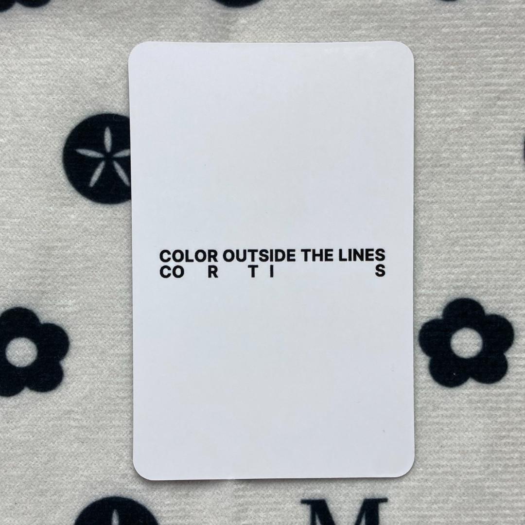 CORTIS COLOR OUTSIDE THE LINESトレカ マーティン