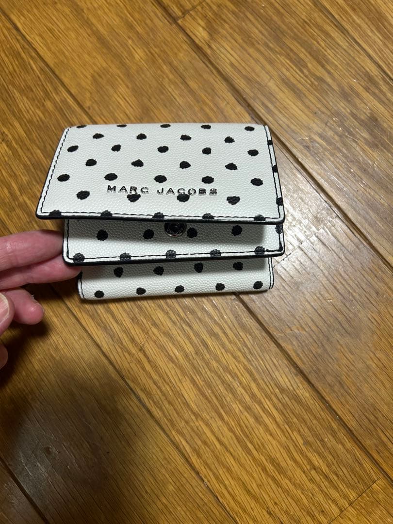 MARC JACOBS ドット柄 三つ折り財布