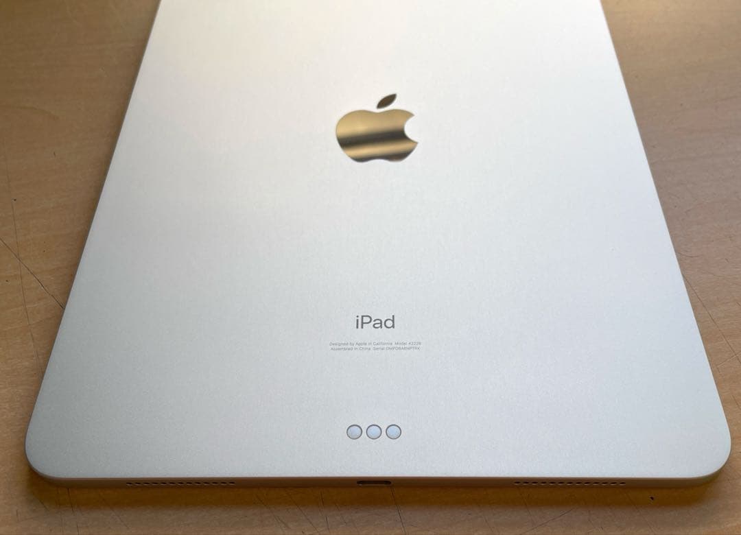iPad Pro 11インチ　第2世代　シルバー　128GB A2228 超美品