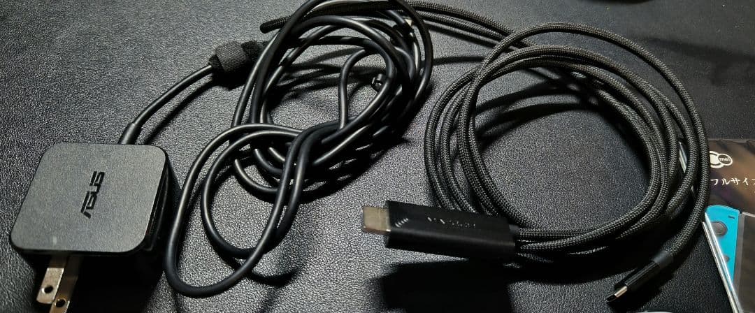 Nintendo Switch ジョイコン 充実の付属品付き
