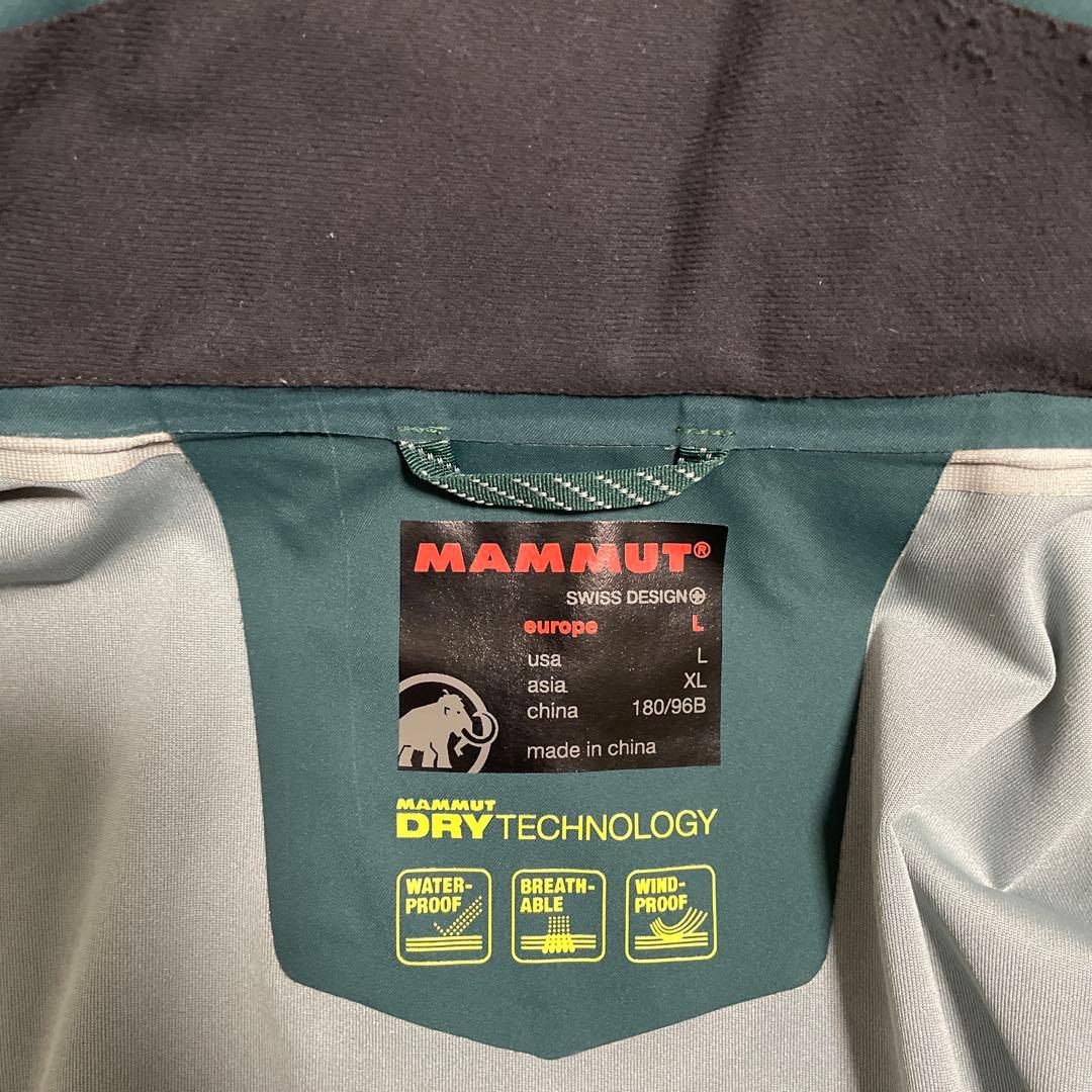 MAMMUT　スキー.スノボウェアー　上下セットアップ