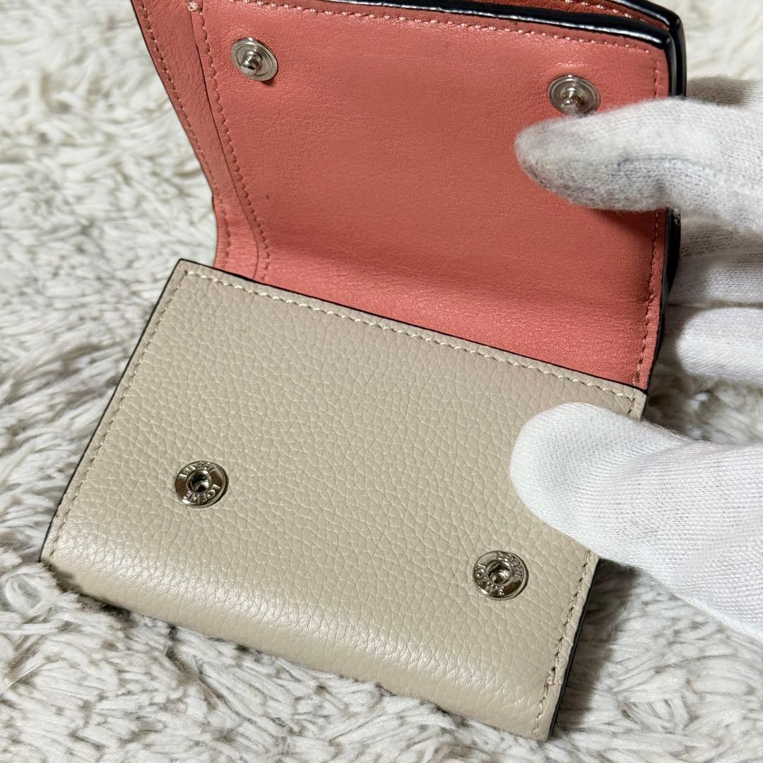 極美品✨LOEWE ロエベ アナグラム トライフォールド レザー　三つ折り財布