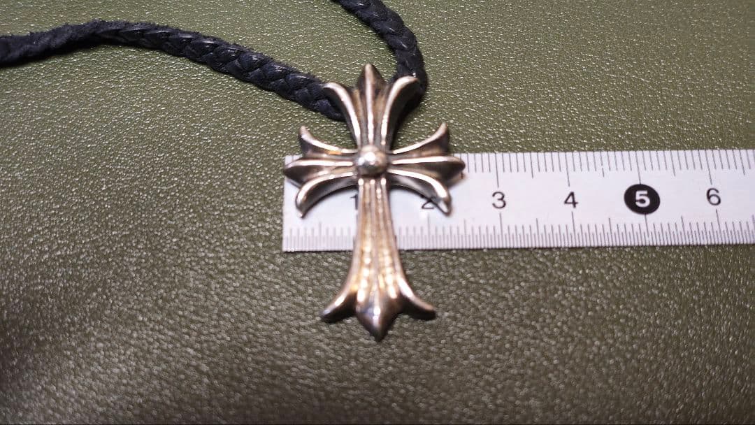 CHROME HEARTS スモール CHクロス ペンダント (1992刻印)