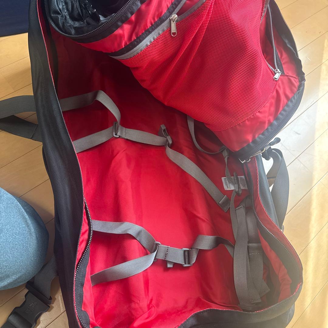 THE NORTH FACE キャリーバッグ ブラック　67リットル