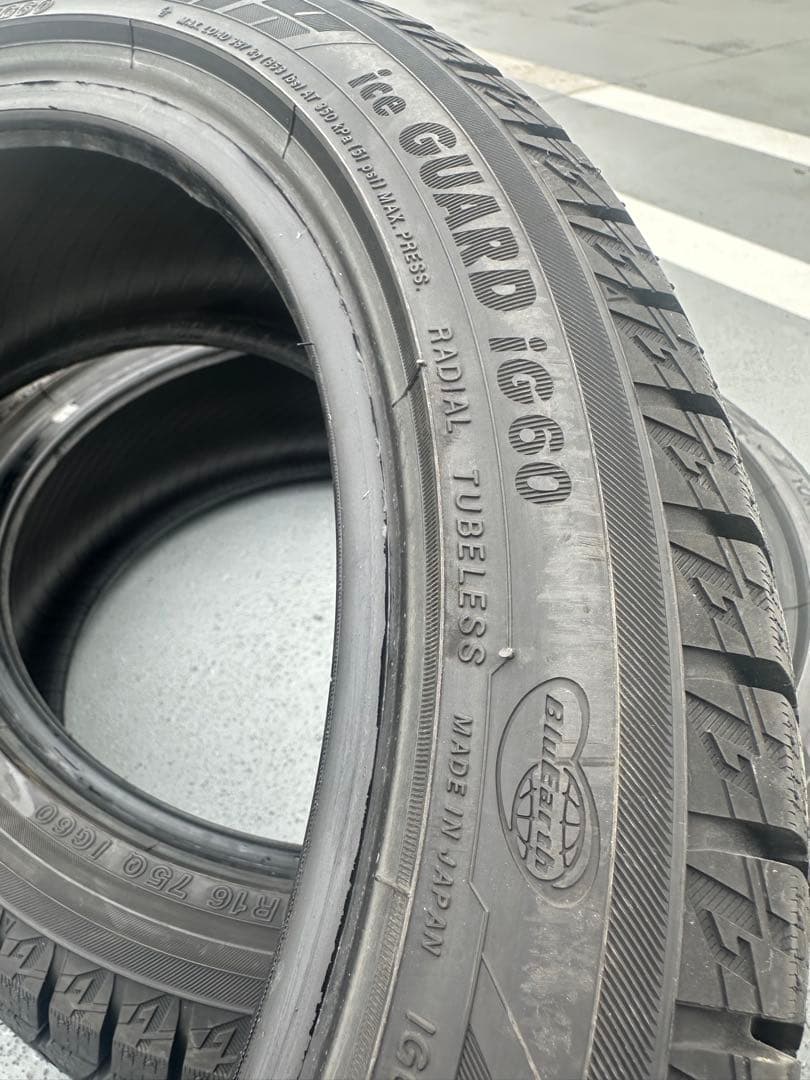 バリ溝165/50r16 ヨコハマ アイスガード60 (IG60) スタッドレス