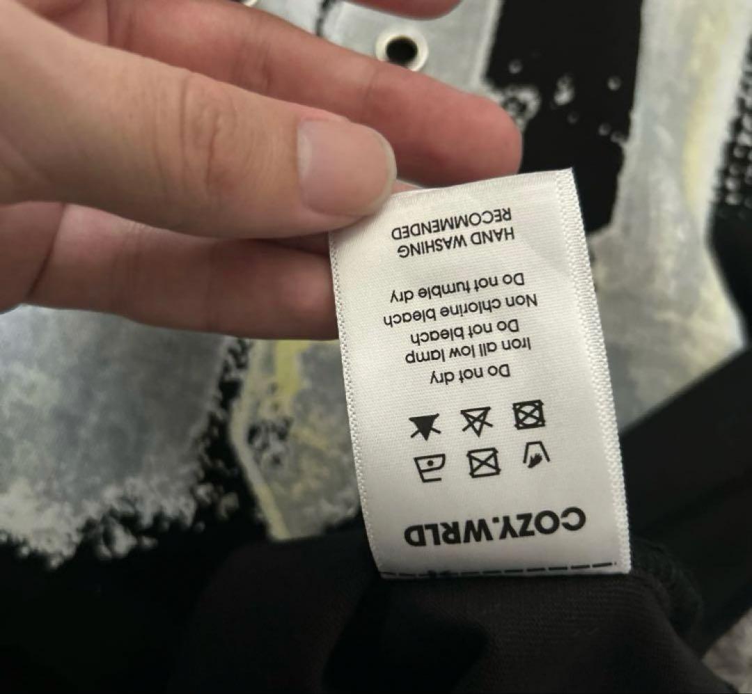 COZY WORLDWIDE Tシャツ ブラック 00
