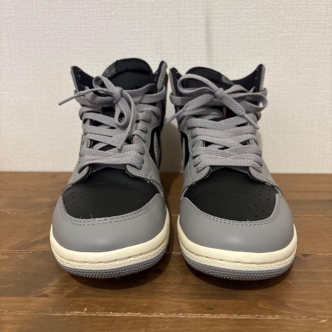 ナイキ　AJ1 リバースシャドウ